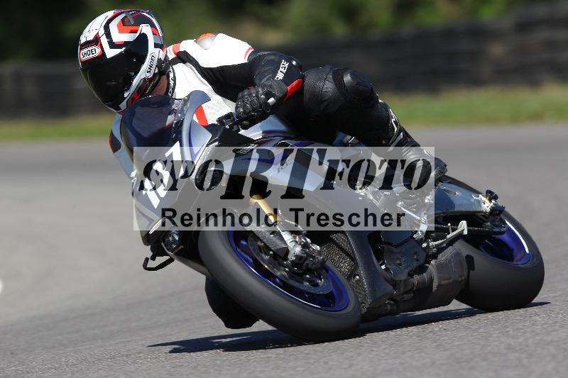 /Archiv-2022/38 11.07.2022 Plüss Moto Sport ADR/Freies Fahren/187